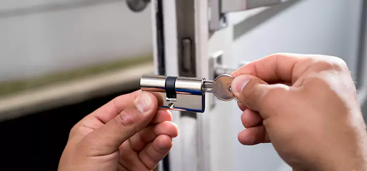 Emergency Locksmith for House Sainte-Julie