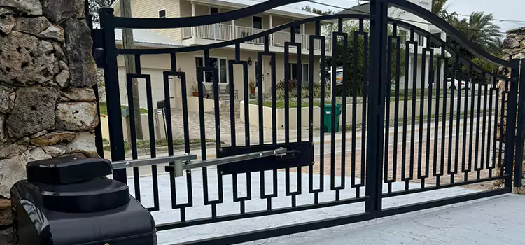 Swing Gate Opener with Keypad Sainte-Julie