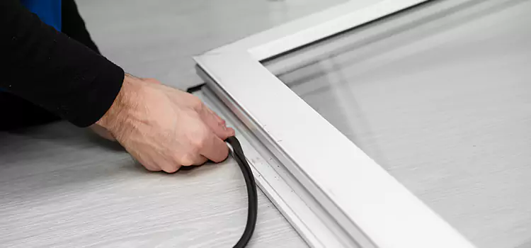 Commercial Door Weather Stripping Sainte-Julie