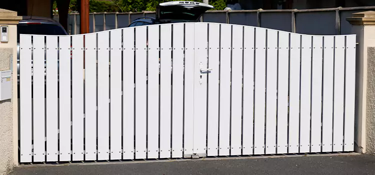 Why Choose Us for Residential Gate Repair in Sainte-Julie, QC?